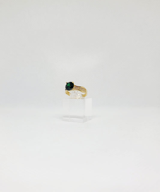 14k Emerald Green Woman Ring