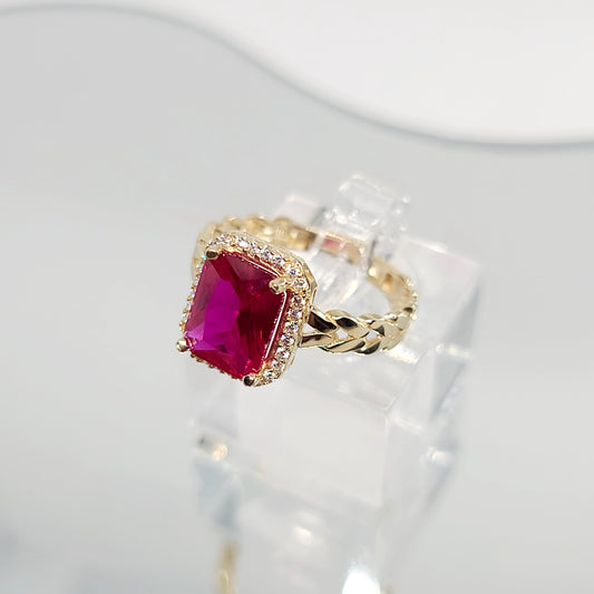 14k Women Red Garnet Ring